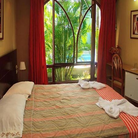 Hotel & Suites La Posada De Lobo Iquitos Zimmer foto