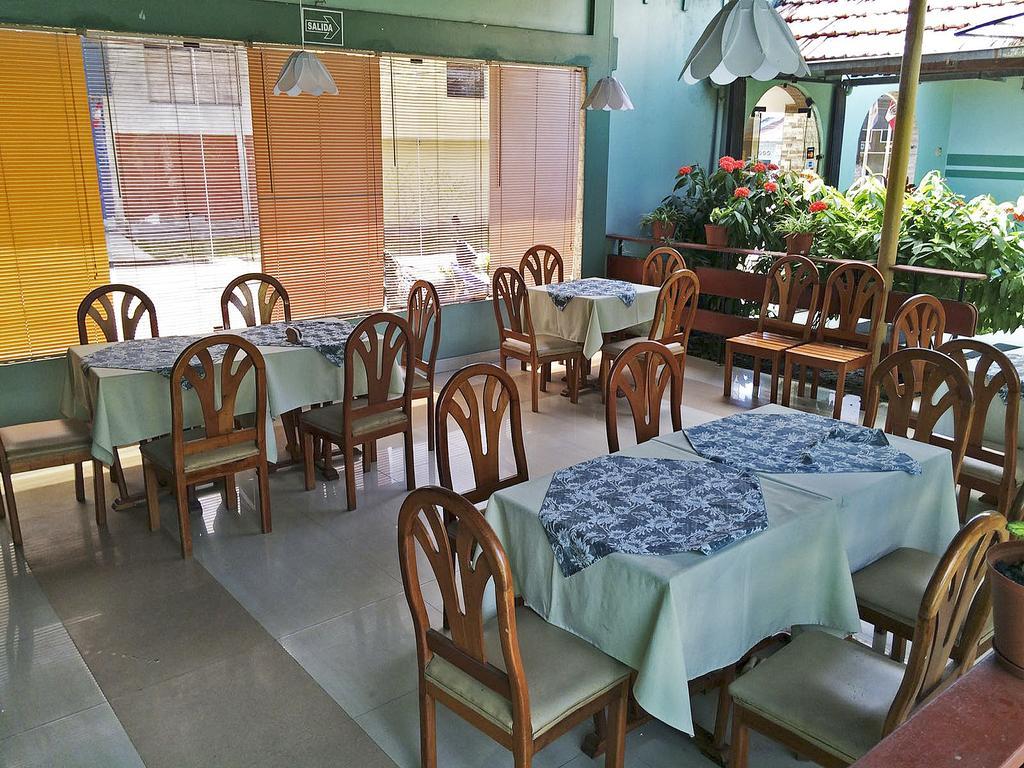 Hotel & Suites La Posada De Lobo Iquitos Exterior foto